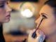 ¿Cómo encontrar maquilladoras profesionales en Valencia para un día especial sin fallar?